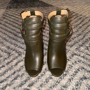 Michael Kors Navy Green Heels